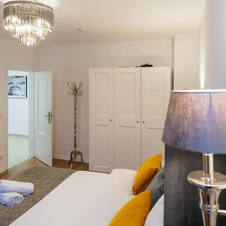 Exklusives und gemütliches Apartment in Krefeld + NETFLIX Exterior foto