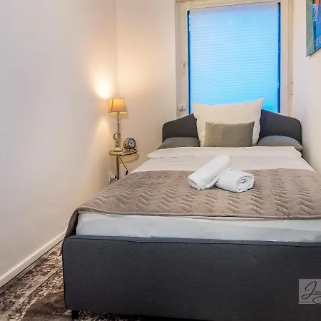 Exklusives und gemütliches Apartment in Krefeld + NETFLIX Exterior foto