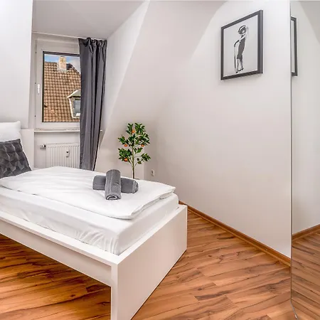 Exklusives und gemütliches Apartment in Krefeld + NETFLIX Exterior foto