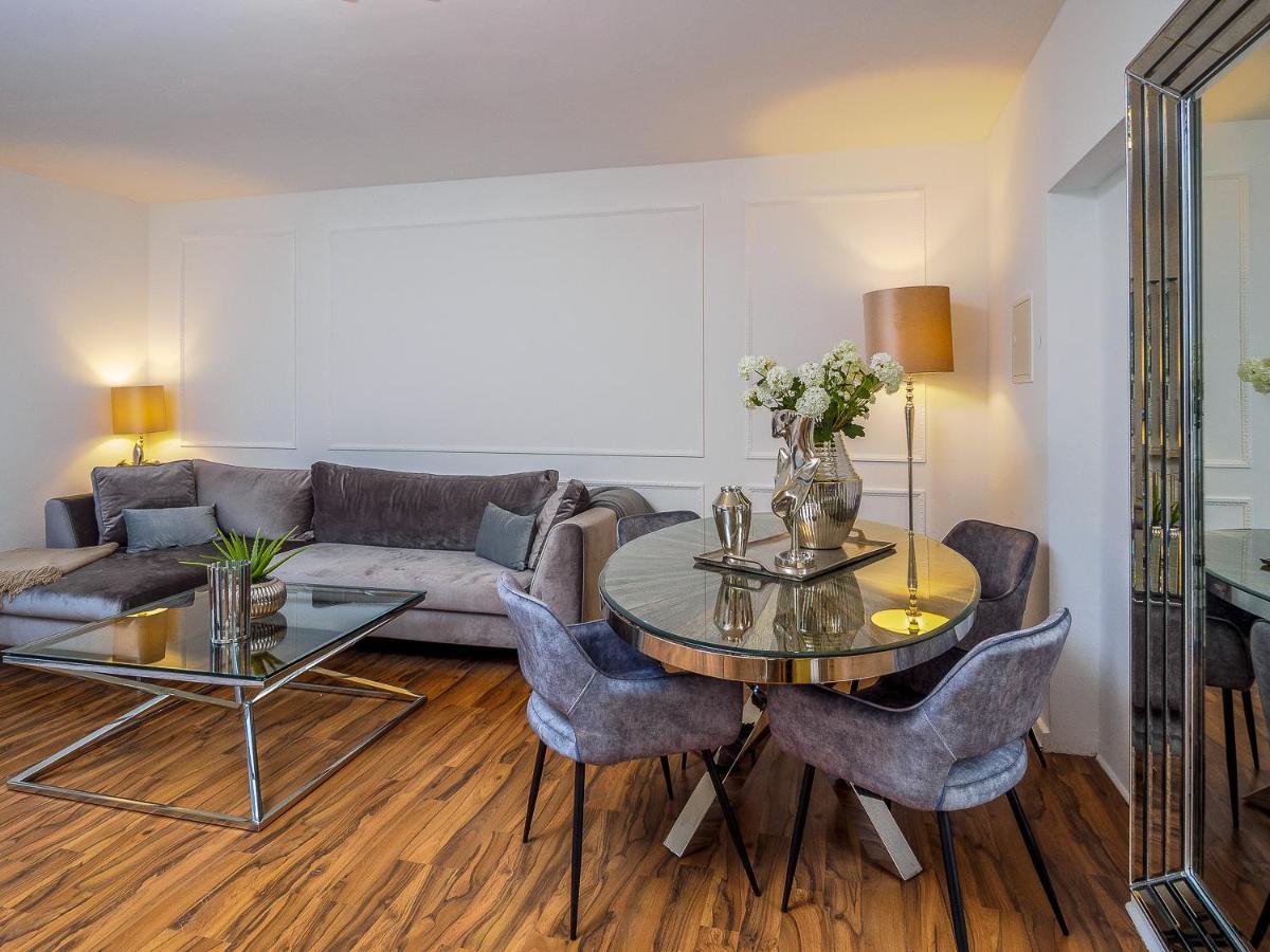 Apartment Exklusives Und Gemütliches In + Netflix *