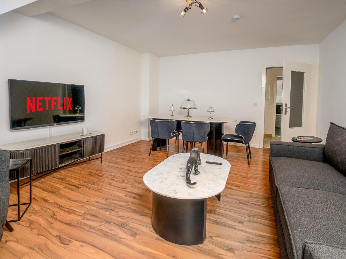 Exklusives Und Gemütliches In + Netflix Apartment